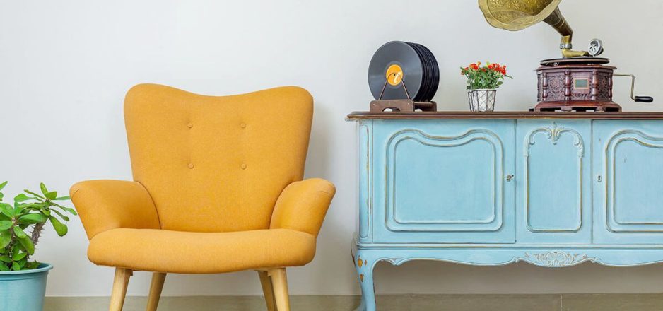 vintage-themed-furniture